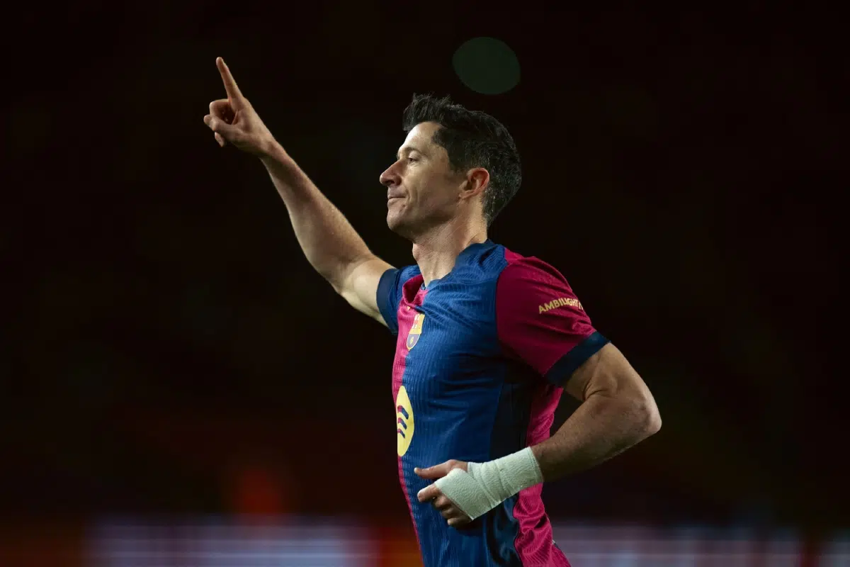 Robert Lewandowski of Barcelona celebrates his goal during the La Liga football match between FC Barcelona and Valencia CF in Barcelona