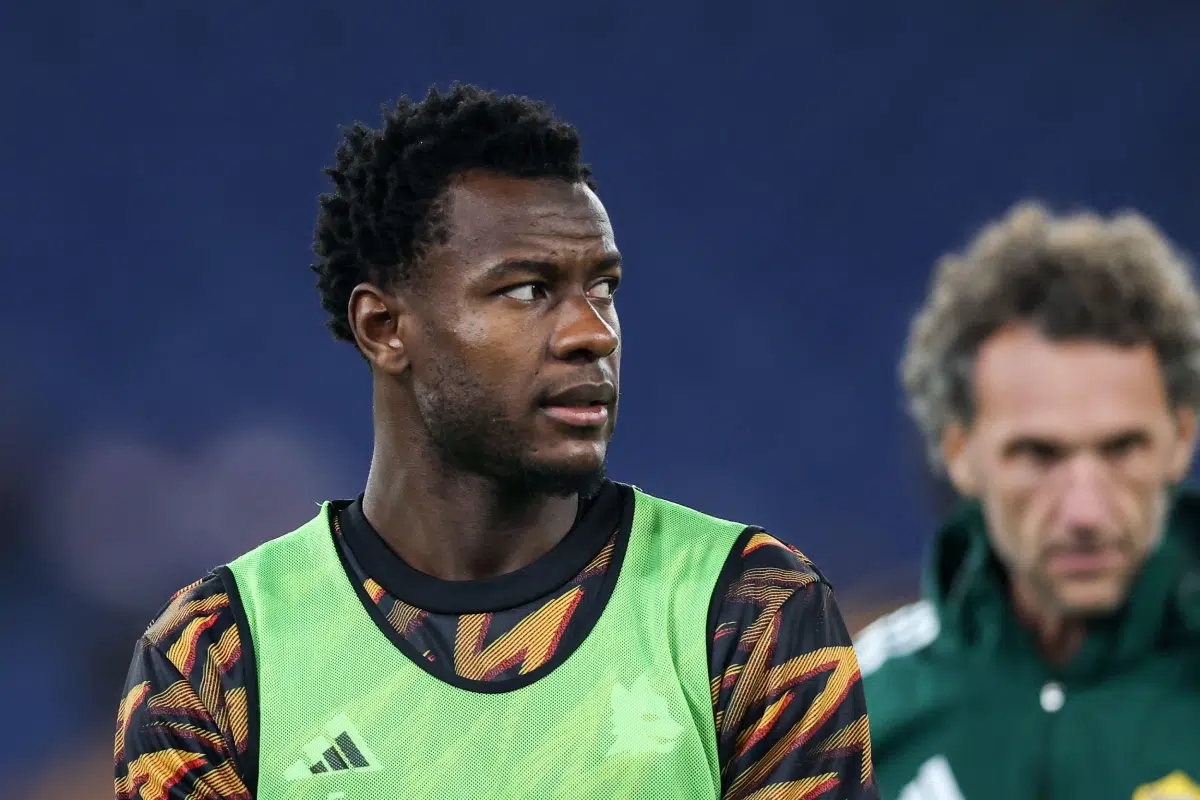 Evan Ndicka of AS Roma seen during warm-up, 2026