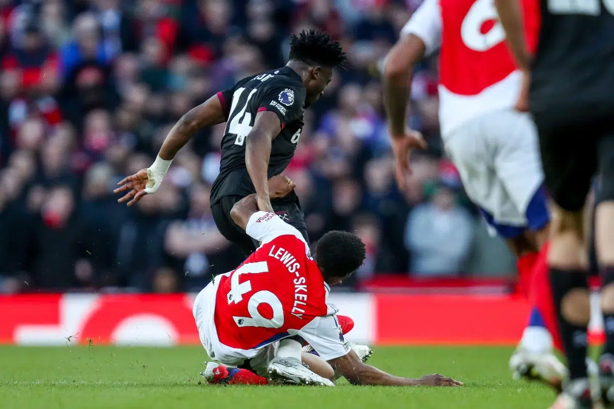 Mohammed Kudus of West Ham is challenged by Myles Lewis-Skelly of Arsenal during the Premier League match Arsenal vs West Ham United, 22nd February 2025